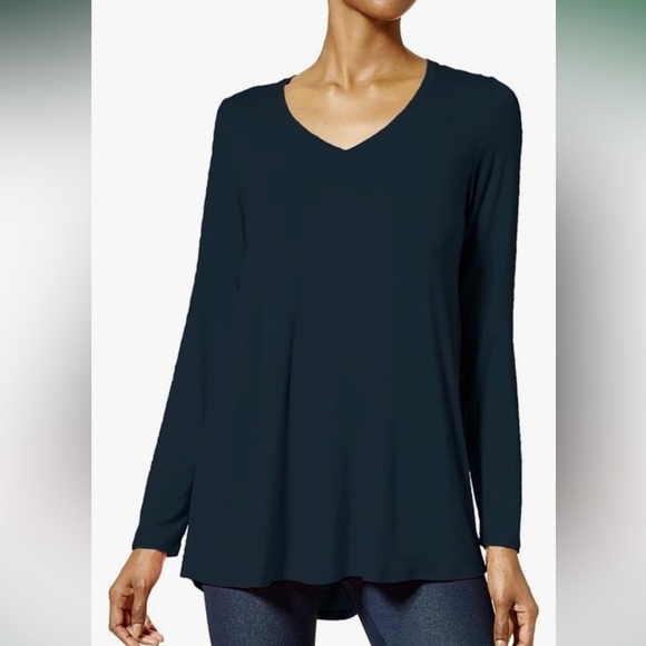 NWT HUE Women's Basic Long Sleeve T-Shirt V-Neck Loose Tunic Top with Hi-Low Hem - Picture 1 of 7